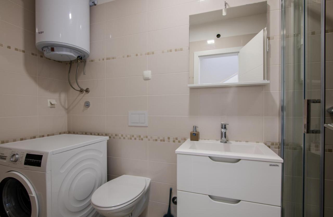 Appartment Divine 크르크 외부 사진